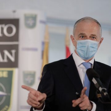1686446387_index.jpeg Geoană: Pentru medici s-a făcut un efort. Probabil se vor găsi resurse care să încurajeze profesia de dascăl