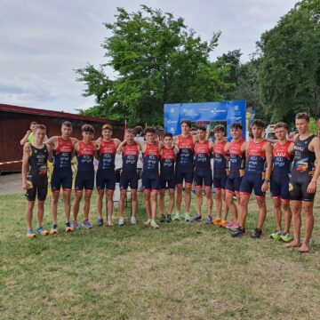 252f461a0932bf0e9d3eae4e3675c319.jpg Juniorii români au plecat de la Cupa Europeană de Triatlon 2023 direct la Evaluarea Națională