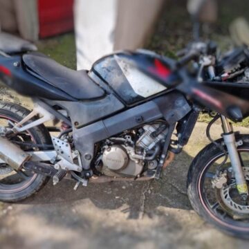 Trei tineri din Cluj au furat o motocicletă în Florești. Polițiștii i-au găsit pe hoți 5 zile mai târziu