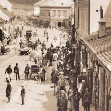 29bf2afe61ff8da371463f7987ca6cfc.jpg Poză de ”citit” cu lupa! Clujul văzut de la fostul Hotel Melody – FOTO