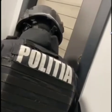 39523c0731f66196d2b1889cf83d243d.png Rețea de crimă organizată, care acționa și la Cluj, destructurată de polițiști! Substanțele interzise urmau să fie comercializate și la un festival