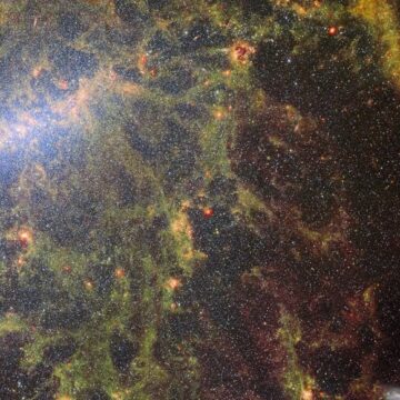 FOTO-VIDEO. Telescopul Spațial James Webb a surprins imagini spectaculoase ale unor galaxii de stele aflate la 17 milioane de ani lumină