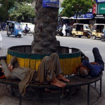 Pakistan-Islamabad-canicula-profimedia-0784992414.jpg Temperaturi de 50 de grade Celsius, în PAKISTAN