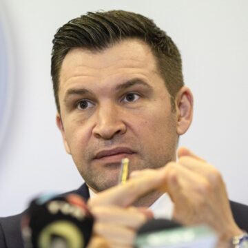 1689373838_index.jpeg Cum comentează PNL demisiile miniștrilor PSD și cererea lui Ciolacu privindu-l pe șeful liberal al CJ Ilfov: Nu există simetrie în vinovăţie