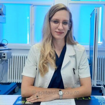 „Otita înotătorului”, pericol de sezon pentru copii. Tot mai mulți pacienți ajung la spital cu această boală VIDEO