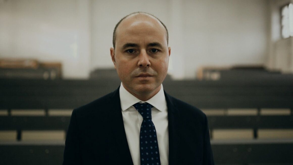 Liderul PNL Iaşi, Alexandru Muraru, despre factorii care ar asigura prezenţa partidului său la guvernare şi după alegeri