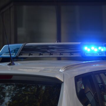 42491855c500a7c013891d4fa605ace3.jpeg Tânăr de 21 de ani din Cluj, reținut de polițiști, pentru mai multe infracțiuni de furt. Are 14 dosare penale!