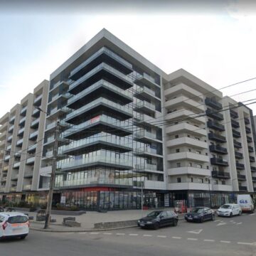 ee811e0d08981045a8188d0e306a2f38.JPG Momente de groază în blocul din Cluj-Napoca unde se practică INTENS cea mai veche meserie din lume – FOTO EXCLUSIV