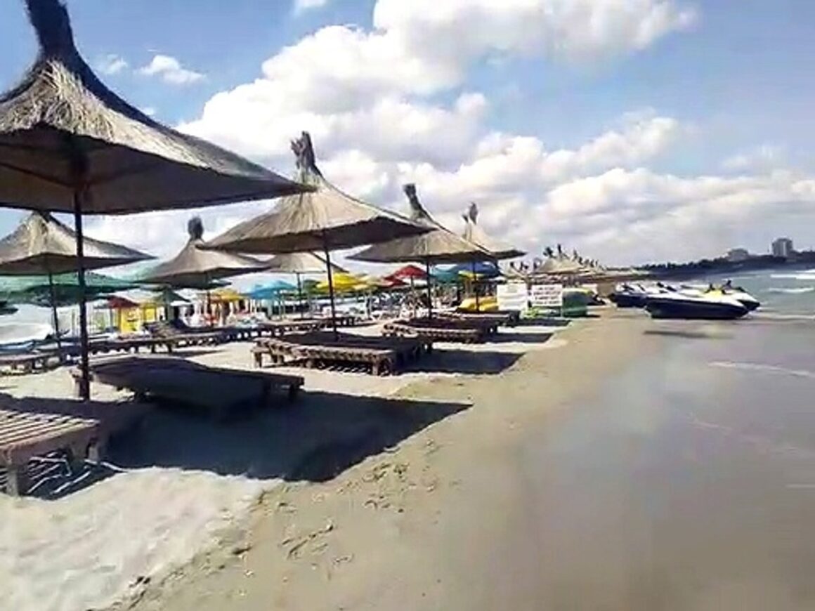 0c4e992134f9a4ea56c12e6827b8c6fb.jpeg O turistă a primit pe litoralul românesc o amendă cât prețul vacanței: „Nu vă e rușine? Nici pe Champs-Elysees nu e amenda atât”