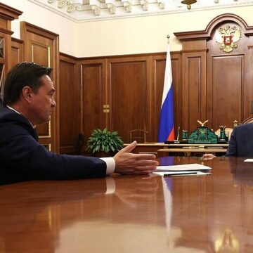 PUTIN-e1692624044553.jpg PROPAGANDĂ VS. INFORMARE. Cum este reflectată o întâlnire a lui Vladimir Putin cu guvernatorul Moscovei