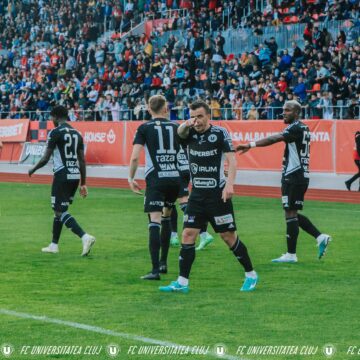 Hermannstadt – U Cluj, în runda cu numărul 7 din Superligă. Primul meci cu Sabău pe bancă după revenire, un duel al orgoliilor din Ardeal