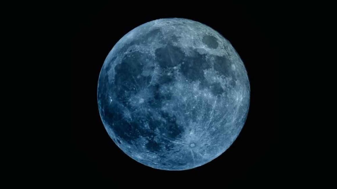 „E un spectacol fascinant. E un moment prielnic pentru observații astronomice”