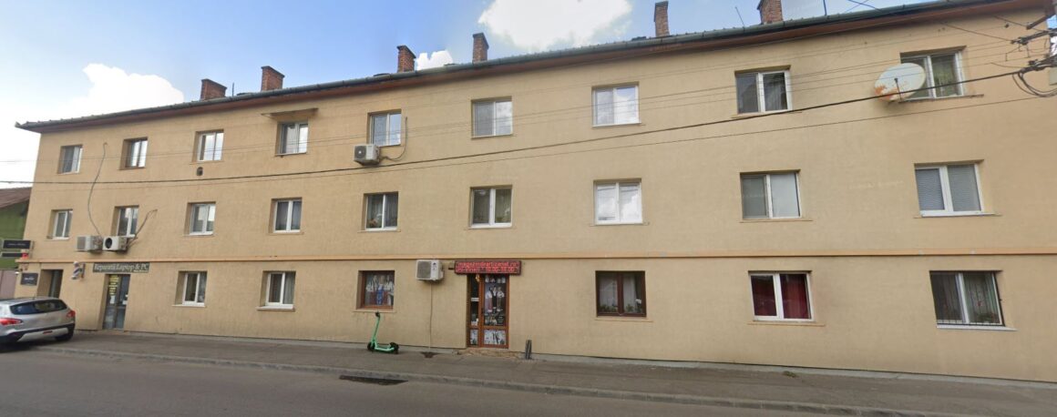 Cel mai vechi bloc din Cluj-Napoca este pe strada București: ”Comuniștii au vrut să îl demoleze, dar a venit Revoluţia şi am scăpat” – FOTO