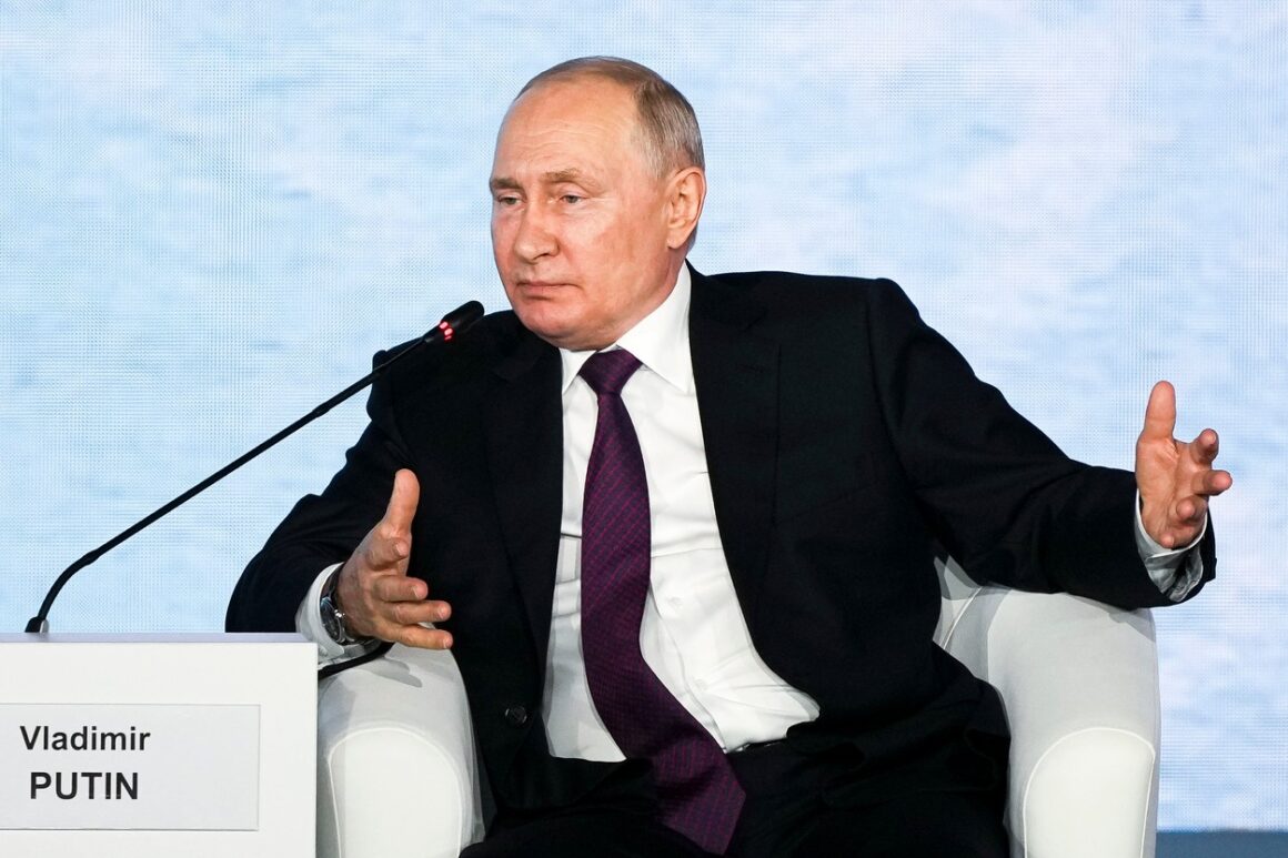 profimedia-0804737433.jpg ”Ce se întâmplă cu Donald Trump este o persecuție din motive politice”