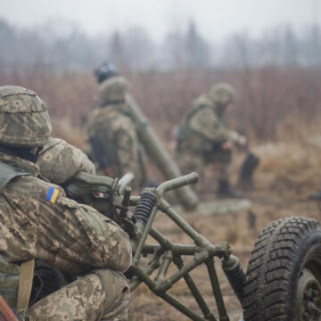 1-77.jpg Marea Britanie vrea să ofere pregătire militară pe teritoriul Ucrainei