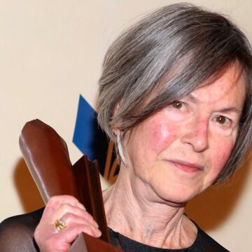 Louise Glück, poetă şi laureată a premiului Nobel, a murit la 80 de ani