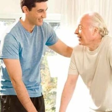Ireal ce a putut păți un pensionar austriac, după ce a angajat un român de 28 de ani să aibă grijă de el