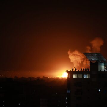 Ripostă feroce a Israelului. Turnul Hamas din Gaza a fost ras de pe fața pământului. Gaza rămâne pe întuneric