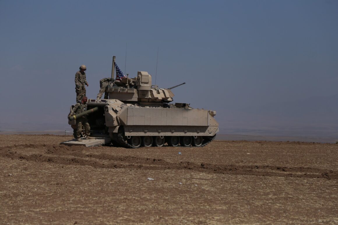 O bază militară americană din Siria a fost vizată de atacuri cu drone