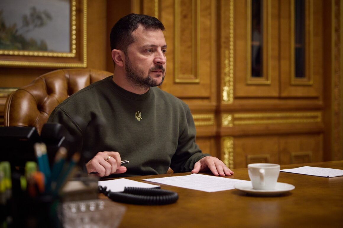 Volodimir Zelenski face o vizită surpriză la Bruxelles