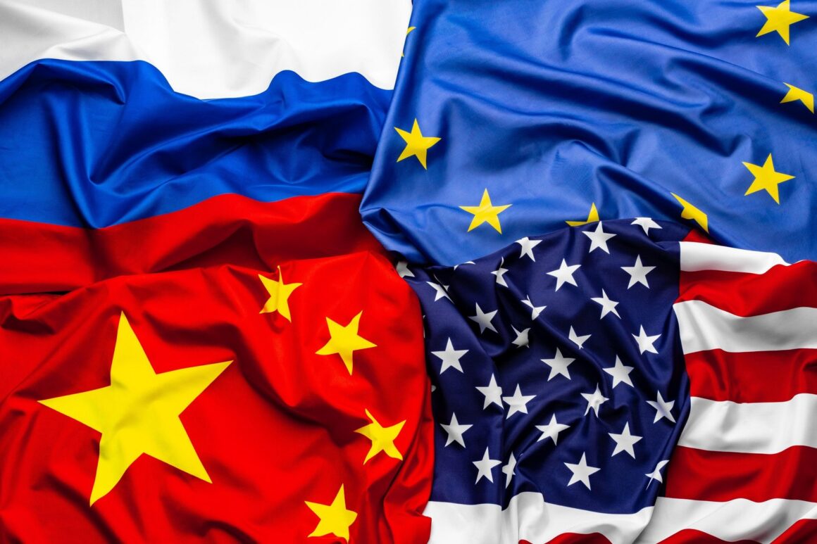 profimedia-0712304885-1.jpg China, Rusia și Iranul ar încerca să profite de eventuala reducere a angajamentelor SUA pe plan mondial