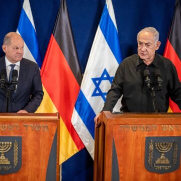 profimedia-0815367555-1.jpg Olaf Scholz i-a reiterat lui Benjamin Netanyahu solidaritatea Germaniei cu Israel, dar i-a cerut protejarea civililor din Fâșia Gaza