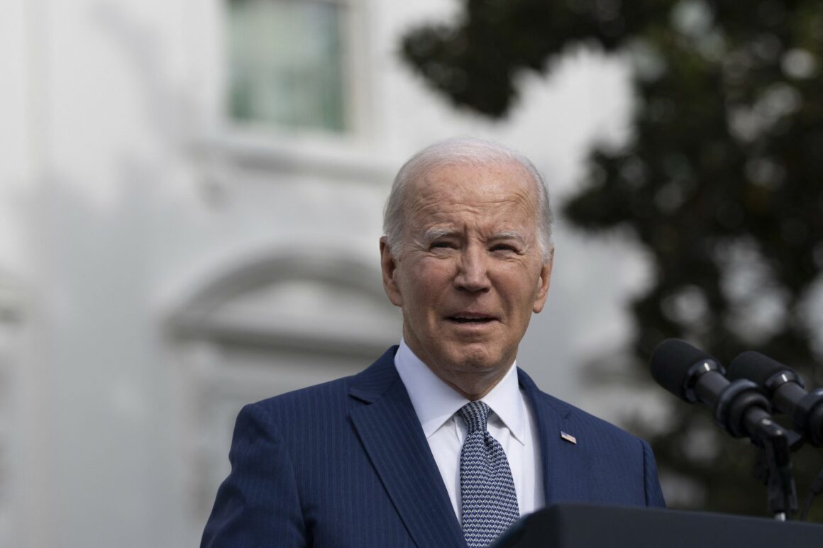 profimedia-0823285503-scaled.jpg Biden crede că sunt șanse pentru un acord privind eliberarea a zeci de ostatici din Fâșia Gaza / Israelul consideră ”critice” următoarele zile
