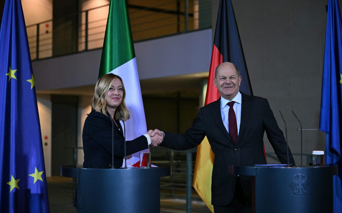 profimedia-0823656629-scaled.jpg Olaf Scholz și Giorgia Meloni anunță avansarea relațiilor dintre Germania și Italia, printr-o serie de proiecte industriale