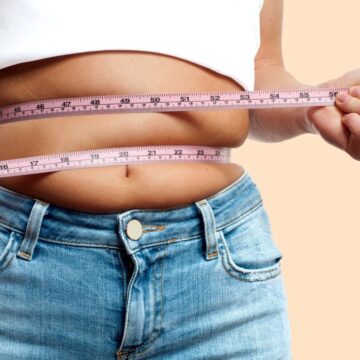 1701441455_index.jpeg Cantitatea de grăsime de pe brațe și burtă influențează riscul de demență și Parkinson | STUDIU