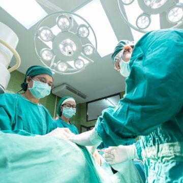 1712758693_index.jpeg Medicii „Marș afară”, să dispară. Cadrele medicale ar trebui să învețe să fie oameni. Ministrul Rafila propune cursuri de comunicare