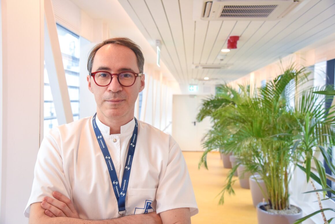 INTERVIU Dr. Codrin Huszar, medic ortopedie: „Monturile sunt de fapt o diformitate a unei articulații și o treime dintre femei suferă de ele“