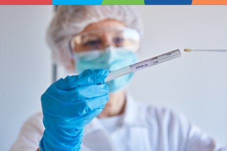 1721803856_index.jpeg Cum explică medicii valul de vară al cazurilor de COVID-19. FLiRT, noua subvariantă, ocolește sistemul imunitar