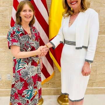 Elena Lasconi: „Viitorul României este legat de relaţia specială pe care o avem cu naţiunea americană”