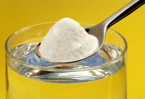 1723235245_index.jpeg Apa cu bicarbonat de sodiu, noua „tendință” în materie de sănătate. Când „poate avea rezultate dezastruoase”