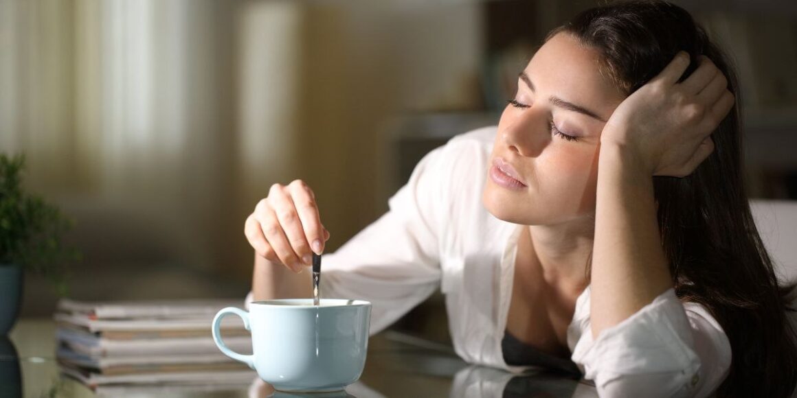 Cât de periculoasă este cafeaua decofeinizată. Ce spun experții despre substanțele chimice cu ajutorul cărora se prepară
