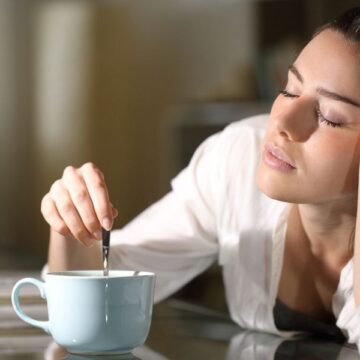 Cât de periculoasă este cafeaua decofeinizată. Ce spun experții despre substanțele chimice cu ajutorul cărora se prepară