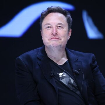 Guvernul italian este în discuții cu SpaceX