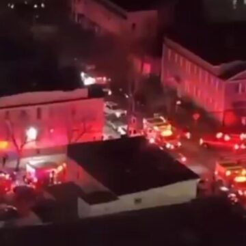 5.jpg America, în teroare! Cel puțin 11 răniți într-un atac armat la NEW YORK, în Queens!/Victimele sunt tineri cu vârste cuprinse între 16 și 20 de ani