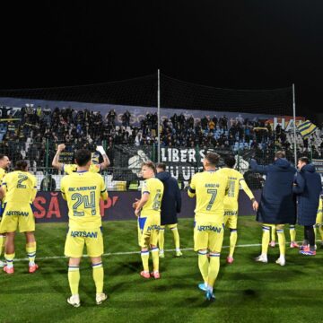A-fost-oficializata-mutarea-iernii-in-Superliga-„Este-noul-antrenor-principal-al-echipei.jpg A fost oficializată mutarea iernii în Superliga! „Este noul antrenor principal al echipei”