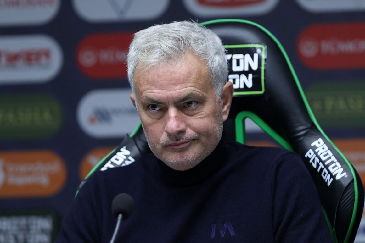 Cum a reacționat Jose Mourinho când a văzut creația lui Nicolae Ceauşescu, rămasă în istoria Europei