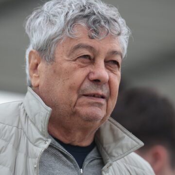 Mircea-Lucescu-a-anuntat-deja-decizia-sa-celor-de-la-FRF.-De-multa-vreme-nu-s-a-mai-intamplat-asta-la-nationala-Romaniei-„Asa-mi-a-zis-1.jpeg Mircea Lucescu a anunțat deja decizia sa celor de la FRF. De multă vreme nu s-a mai întâmplat asta la naționala României: „Aşa mi-a zis”