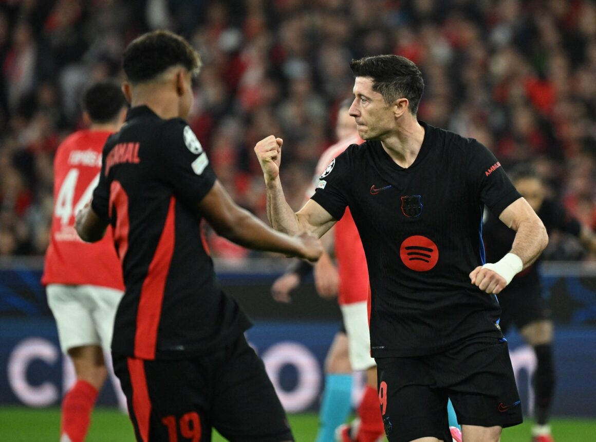 Seara-spectaculoasa-in-Liga-Campionilor-cu-33-de-goluri-marcate-in-9-meciuri.-Barcelona-face-remontada-de-la-2-4-cu-Benfica-si-se-califica-alaturi-de-Liverpool-in-„optimi.jpg Liverpool – Lille, Benfica – Barcelona și Atl. Madrid
