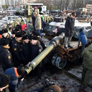 profimedia-0930331113.jpg Războiul din UCRAINA, ziua 1068. Putin refuză să ia parte la negocieri/Ucrainenii anunță că au pierdut numeroase tancuri de fabricație americană