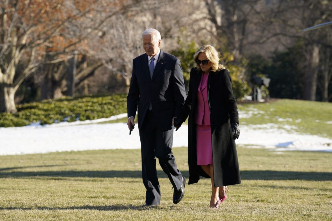 profimedia-0954674427.jpg Mandatul președintelui BIDEN – Lupta pentru respingerea amenințărilor la adresa DEMOCRAȚIEI și menținerea rolului SUA de lider global