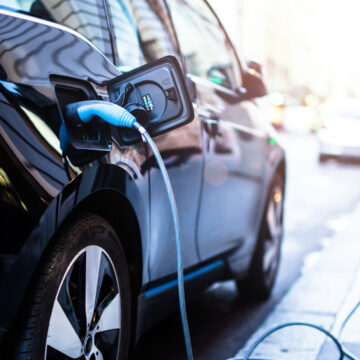 revolutia-masinilor-electrice_shutterstock_548313280_descopera.jpg Europei Centrale îi lipsește infrastructura de încărcare pentru EV-uri