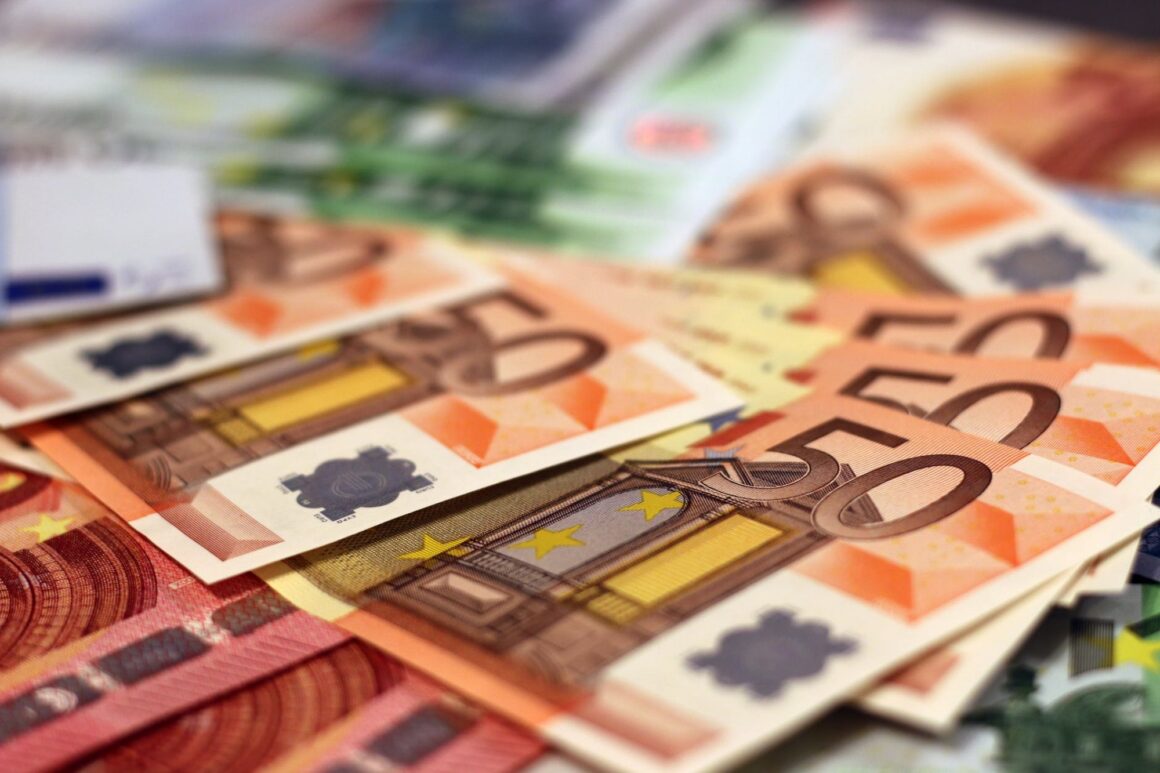 Datoria externă totală a României a ajuns la 203,5 miliarde de euro