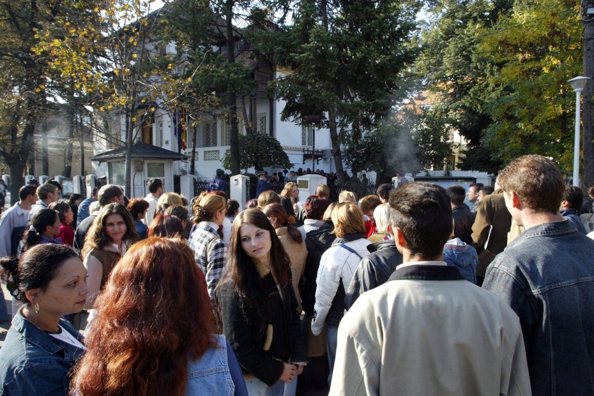 România are una dintre cele mai mari rate ale emigrației din UE