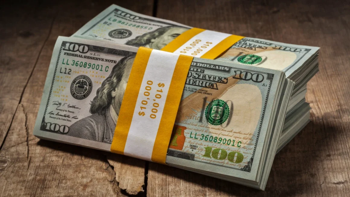 Dolarul american a crescut.