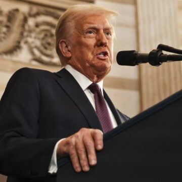 Donald Trump vrea să impună tarife de 25% la importurile din UE