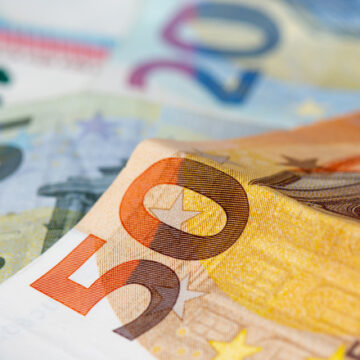BCE a ales cele două teme pentru noul design al bancnotelor euro